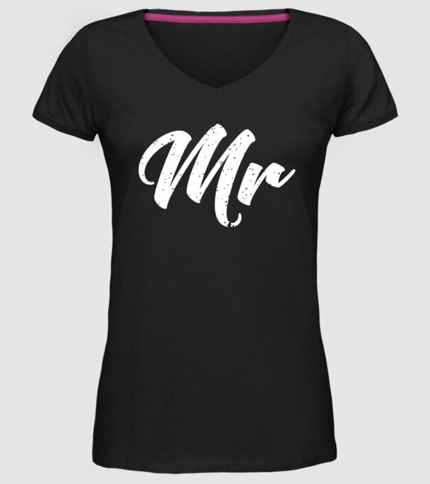Mr 1 model negru pe tricou
