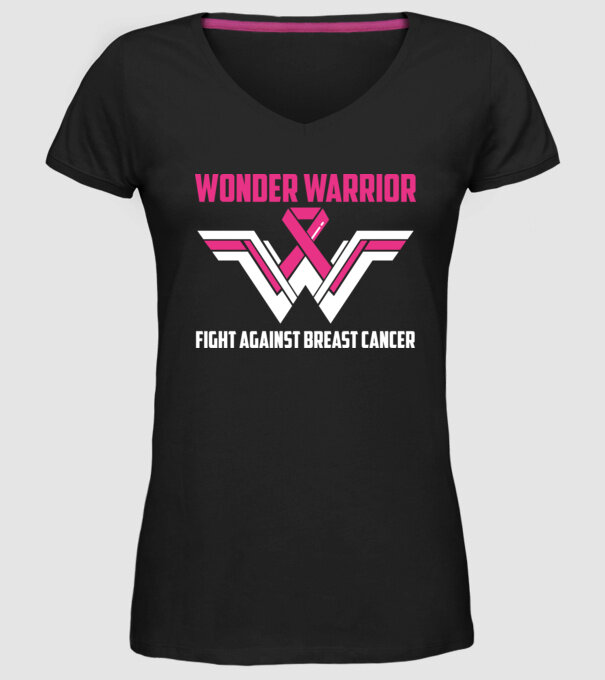 WONDER WARRIOR model negru pe tricou