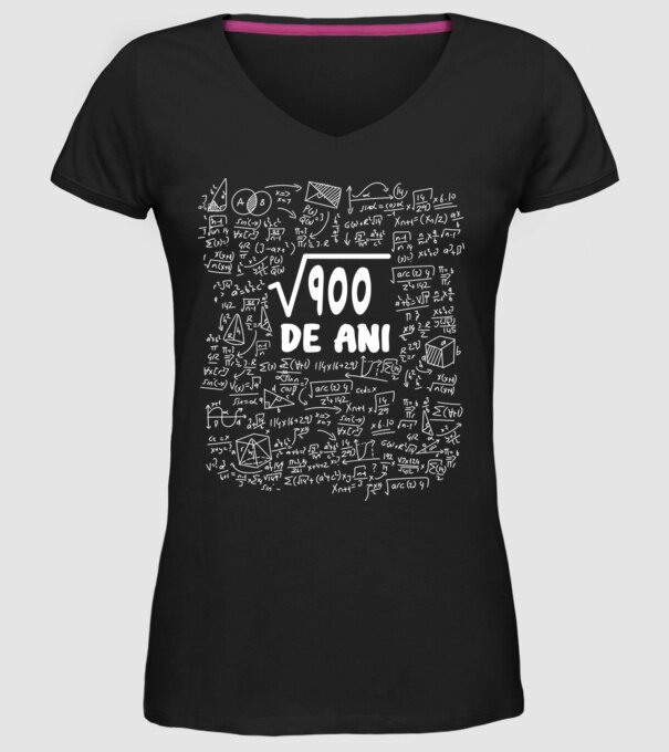 √900 de ani model negru pe tricou