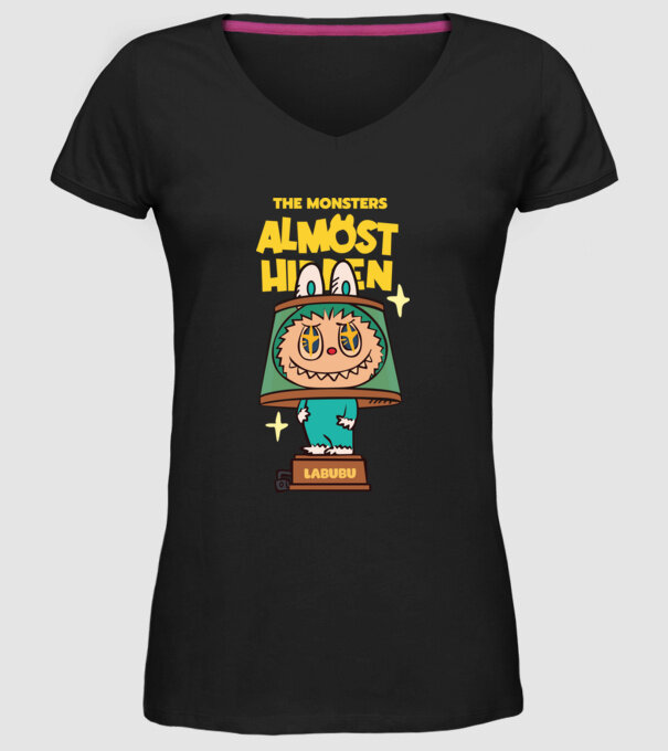 Almost Hidden model negru pe tricou