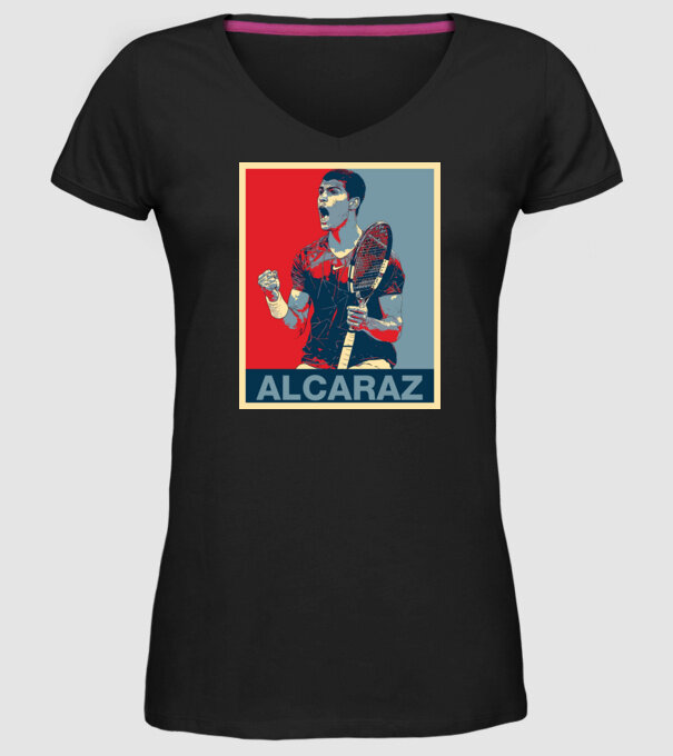 Carlos Alcaraz model negru pe tricou