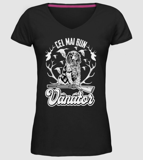 Cel mai bun vânător model negru pe tricou