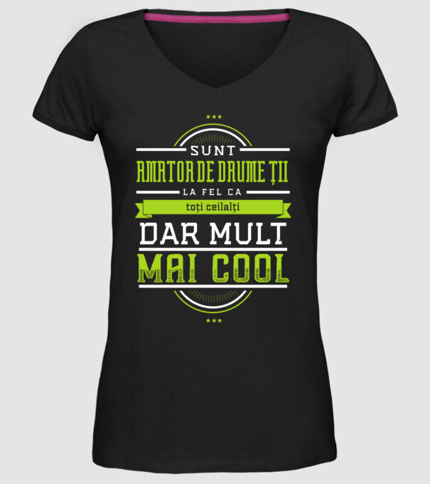 sunt un amator de drumeții, la fel ca toți ceilalți, dar mult mai cool model negru pe tricou