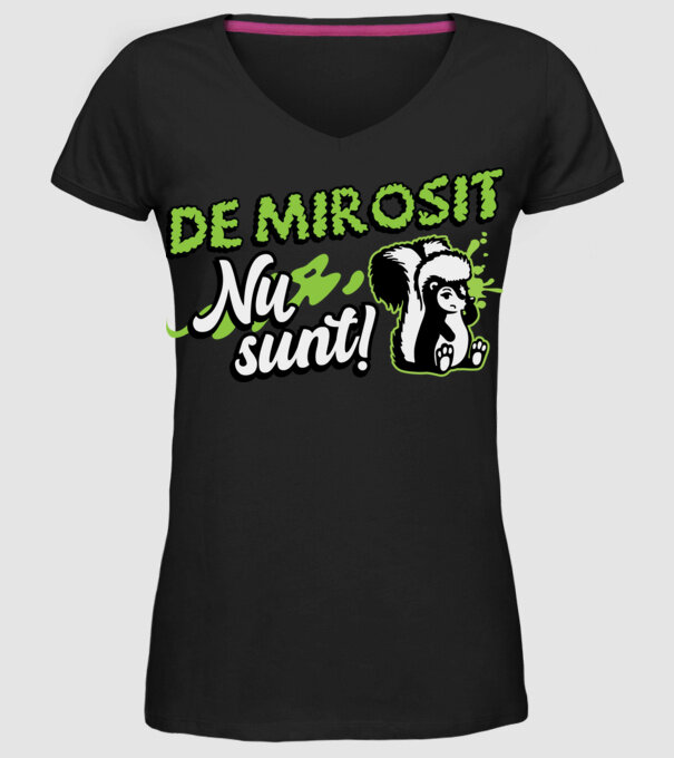 De mirosit nu sunt model negru pe tricou