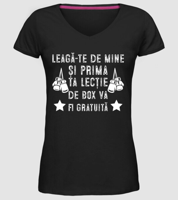 Leagă-te de mine și prima ta lecție de box va fi gratuită model negru pe tricou