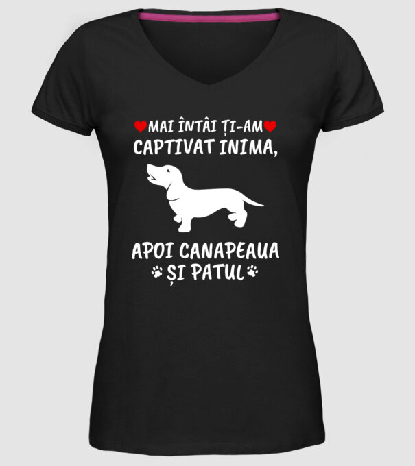 Mai întâi ți-am captivat inima, apoi canapeaua și patul model negru pe tricou