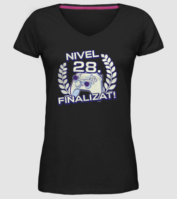 Nivel 28 finalizat! model negru pe tricou
