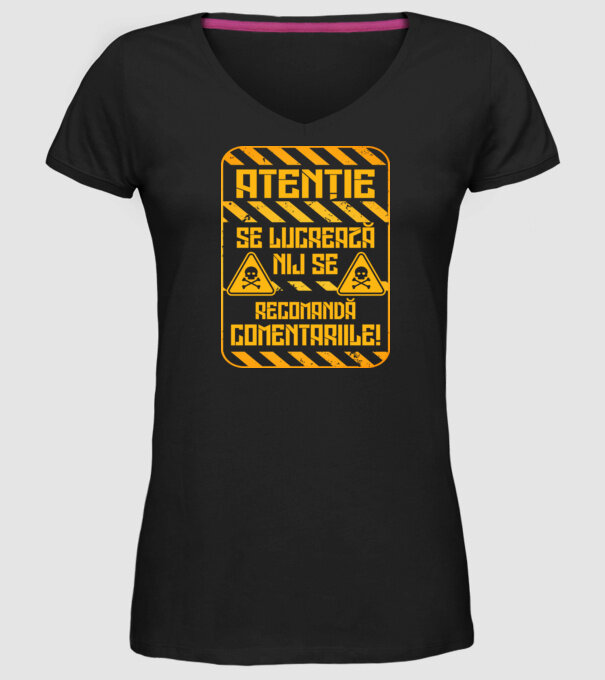 Nu se recomandă comentariile model negru pe tricou