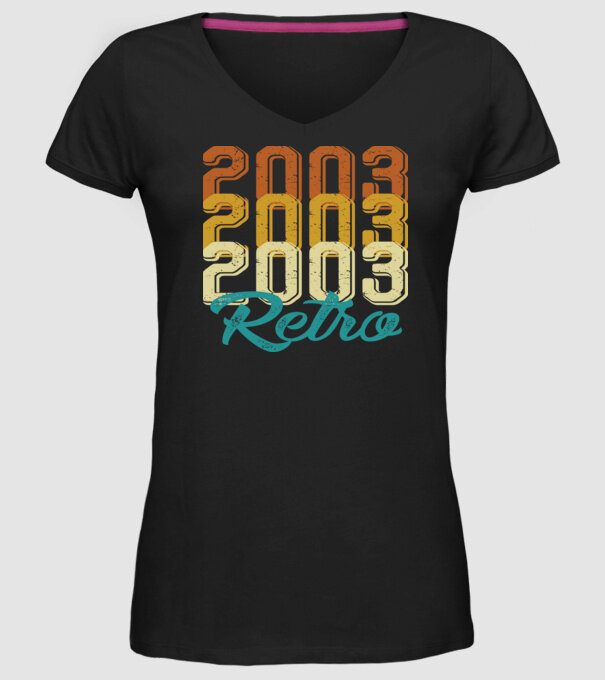 Retro 2003 model negru pe tricou