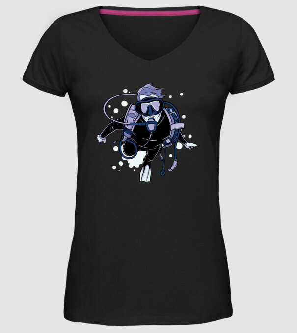 Scuba driver model negru pe tricou