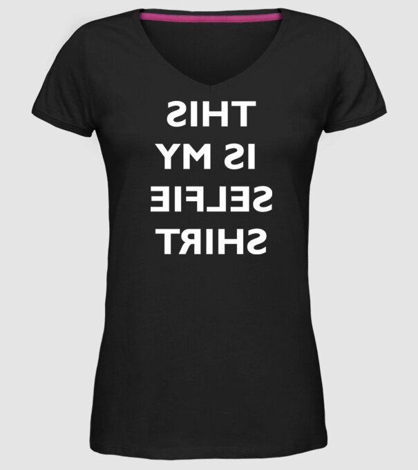 Selfie shirt model negru pe tricou