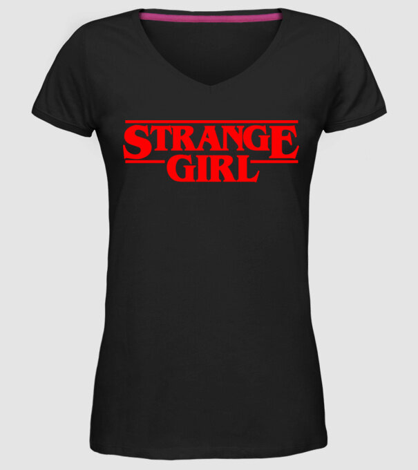 strange girl model negru pe tricou