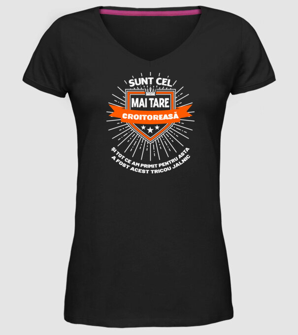 Sunt cea mai tare croitoreasă și tot ce am primit pentru asta a fost acest tricou jalnic model negru pe tricou