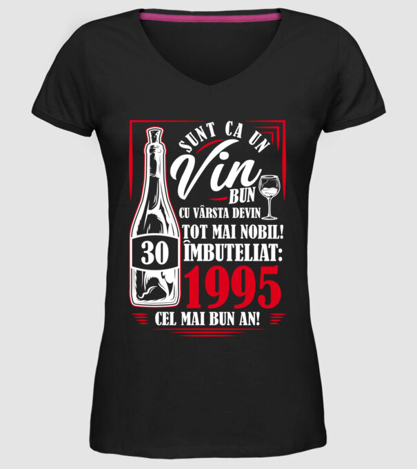 Un Vin Bun 1995 - Negru model negru pe tricou