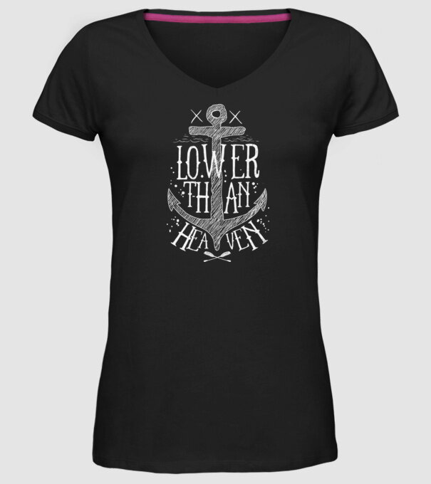 Vapoare model negru pe tricou