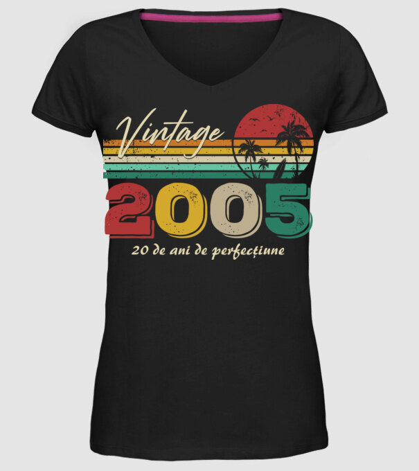 VINTAGE 2005 model negru pe tricou