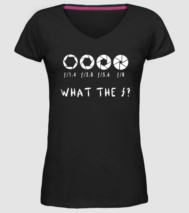what the f model negru pe tricou