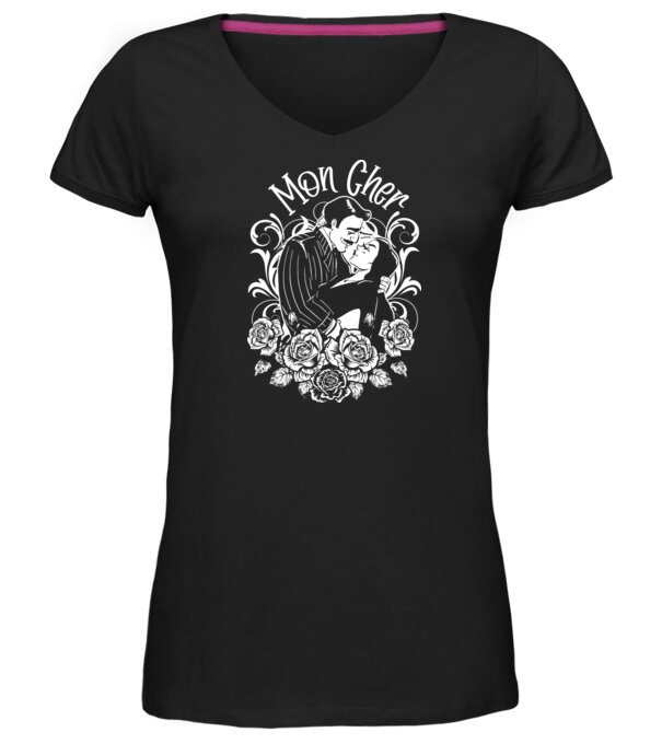  model  pe tricou