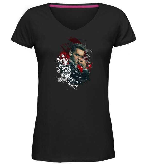  model  pe tricou