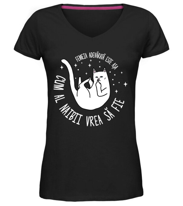  model  pe tricou