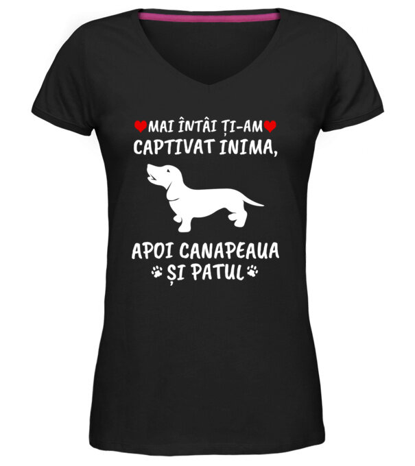  model  pe tricou