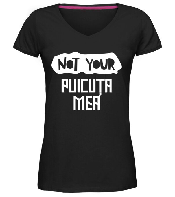 model  pe tricou