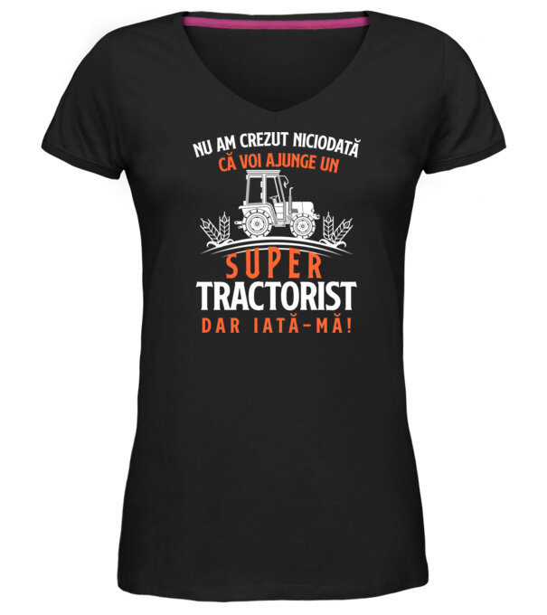  model  pe tricou