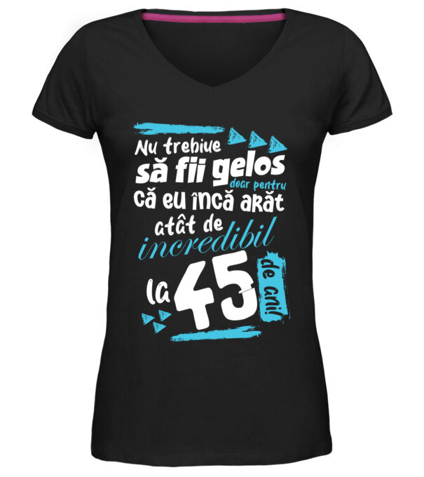  model  pe tricou
