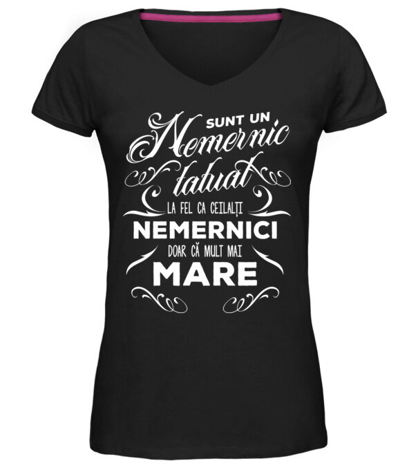  model  pe tricou