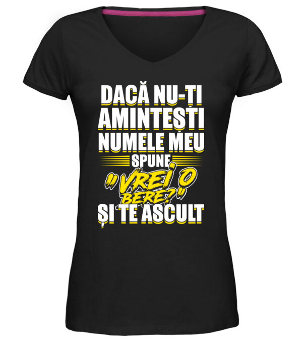  model  pe tricou