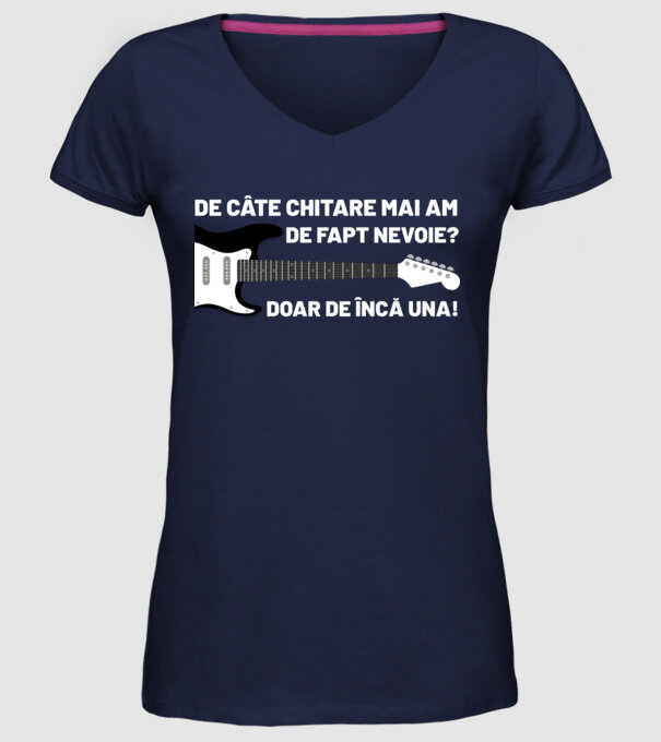 De câte chitare mai am de fapt nevoie? Doar de încă una model albastru închis pe tricou
