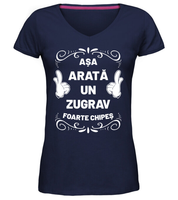  model  pe tricou