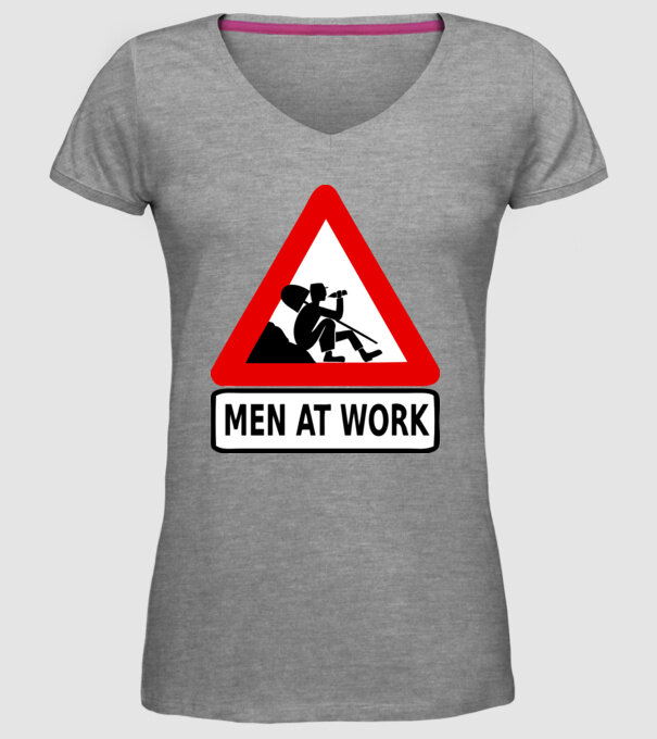 men at work model gri pe tricou