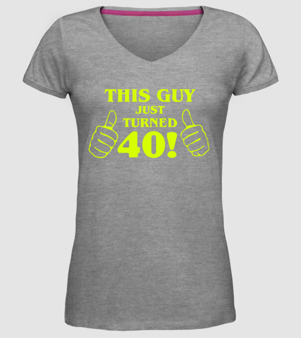This guy just turned - 40 model gri pe tricou