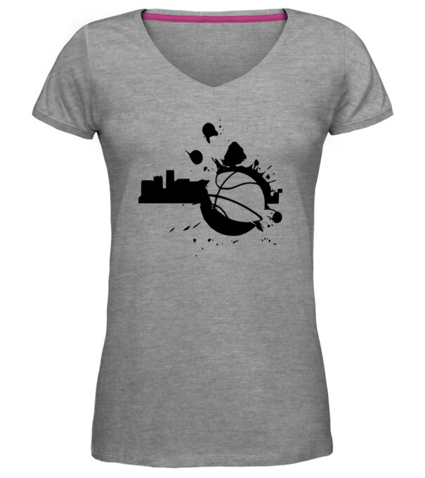  model  pe tricou