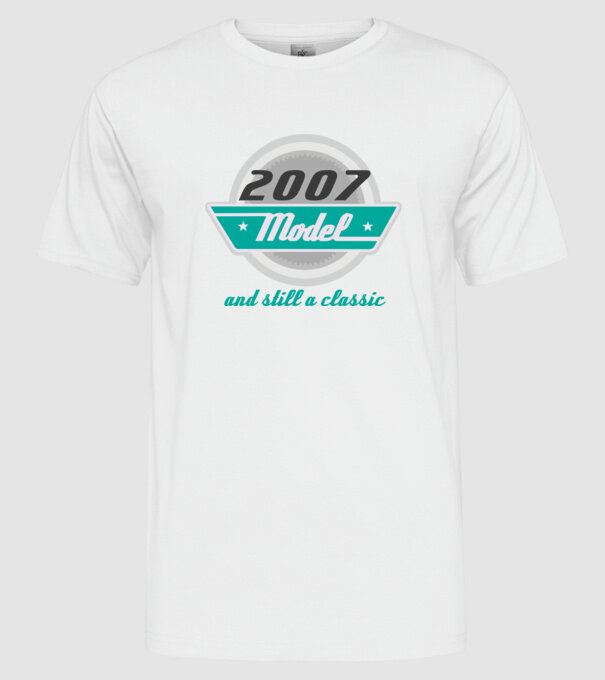 Model and still a classic - 2007 model alb pe tricou
