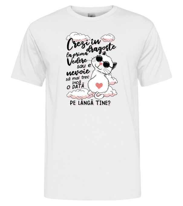 model  pe tricou