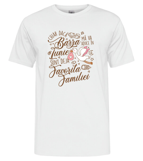  model  pe tricou