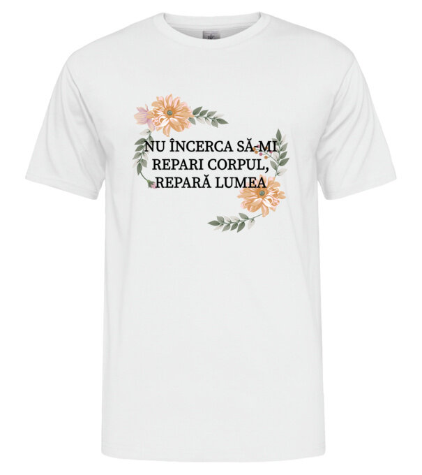  model  pe tricou