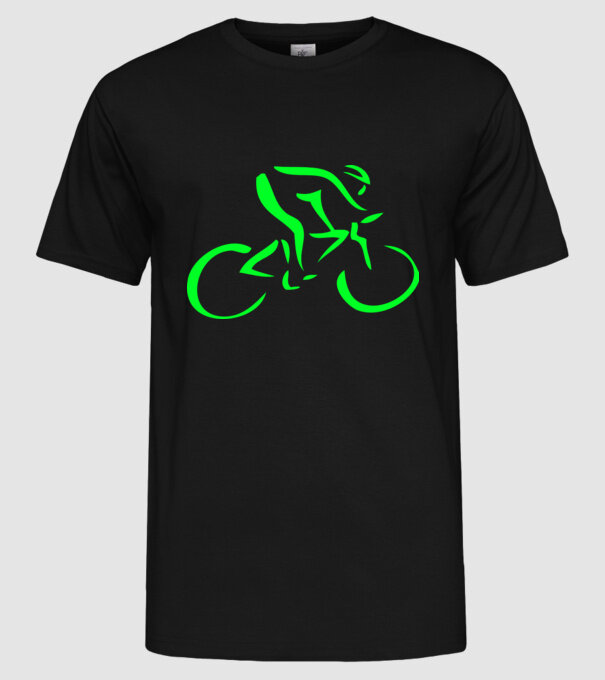 Bicikli model negru pe tricou