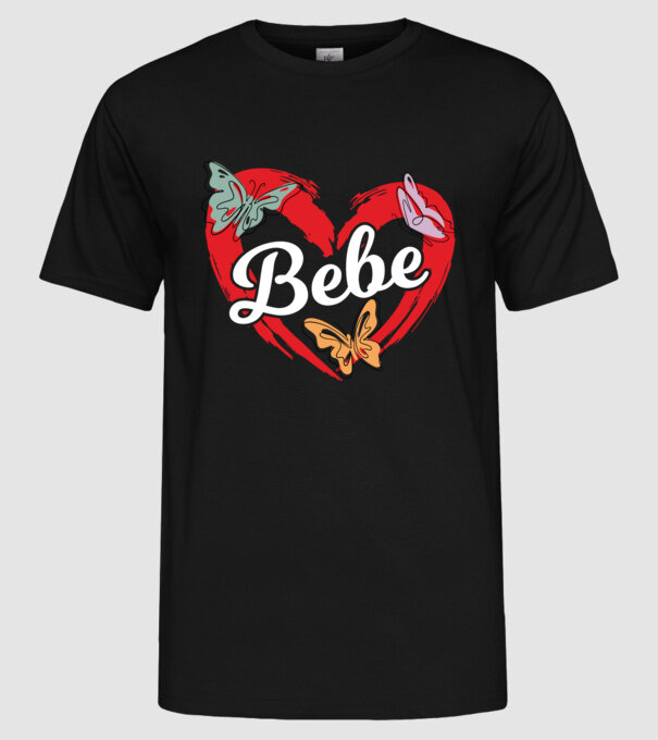 Bebe model negru pe tricou
