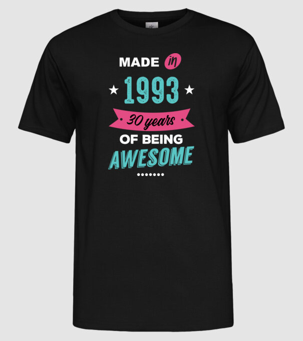 MADE IN 1993 model negru pe tricou