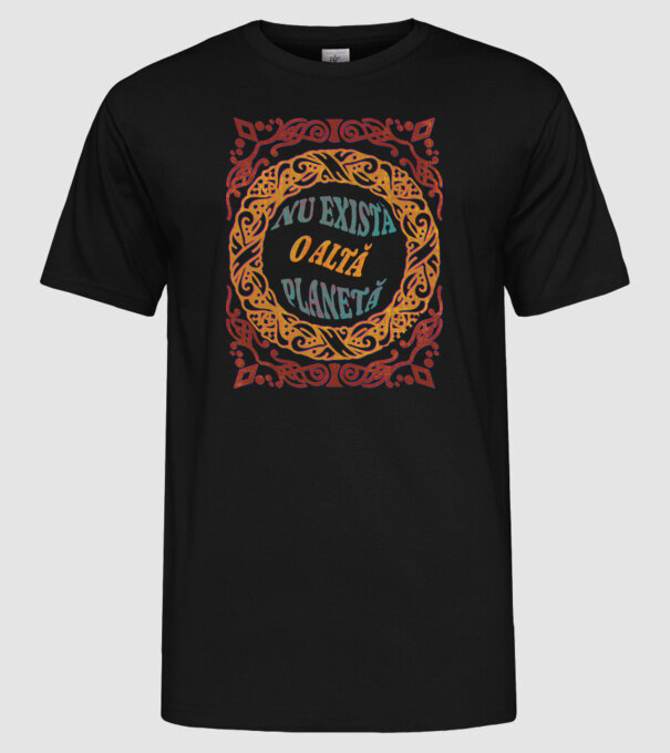 Nu există o altă planetă model negru pe tricou