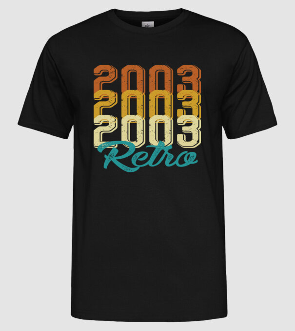 Retro 2003 model negru pe tricou