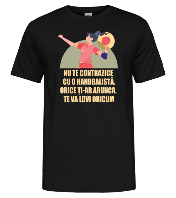  model  pe tricou