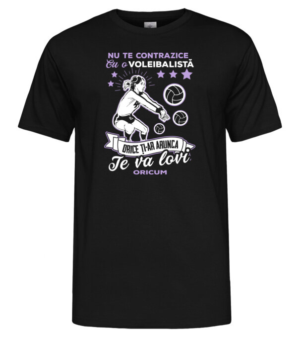  model  pe tricou