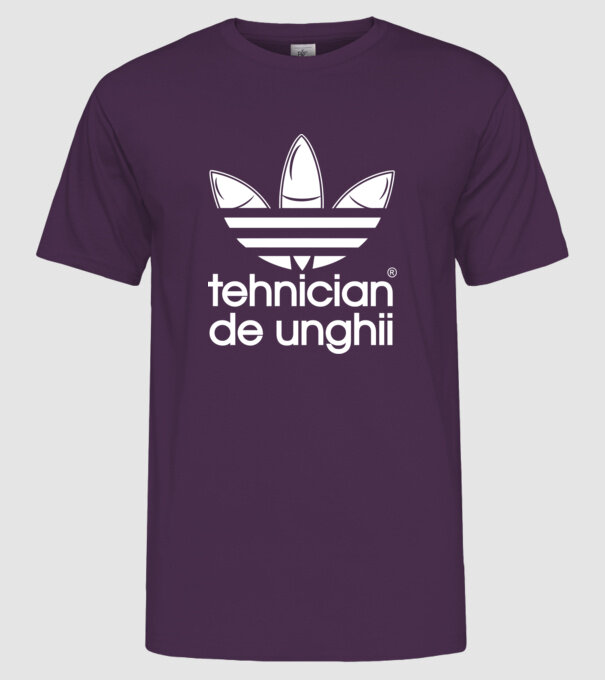 tehnician de unghii model mov pe tricou