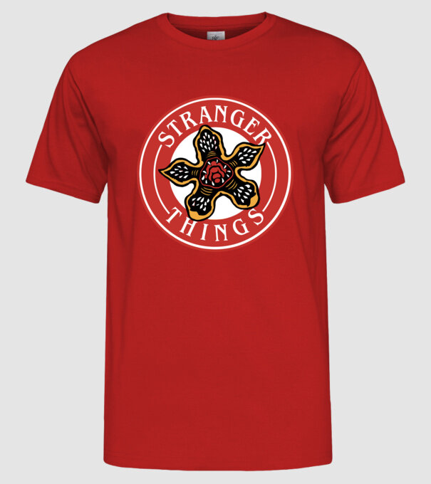 stranger things logo bucks model roșu pe tricou