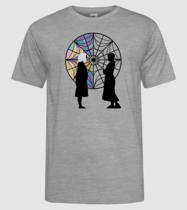 Wednesday and Enid model gri pe tricou