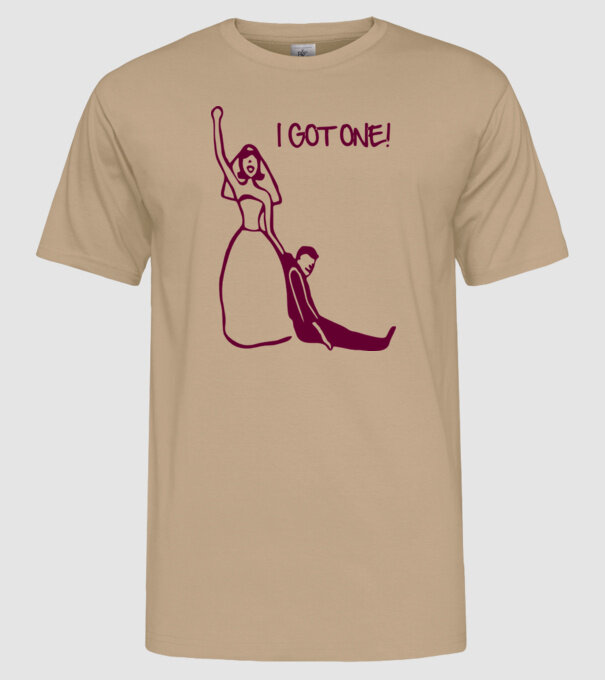 i got one model nisipiu pe tricou